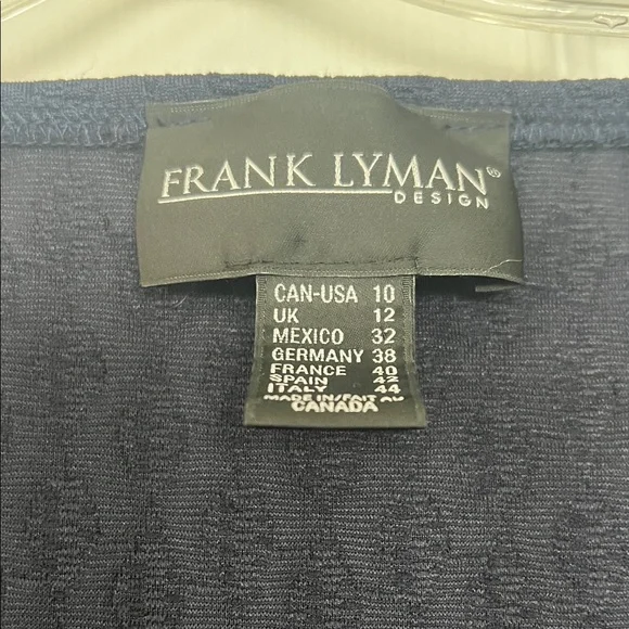 Frank Lyman Design navy textured Scoop Neck Tank Top - Picture 2 of 5